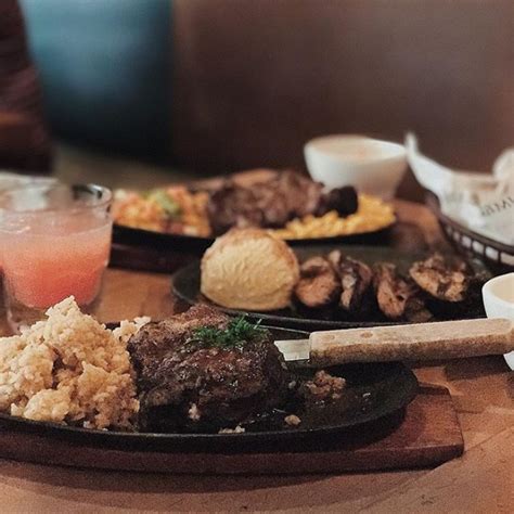 The 50 best restaurants to have dinner in Mandaluyong .